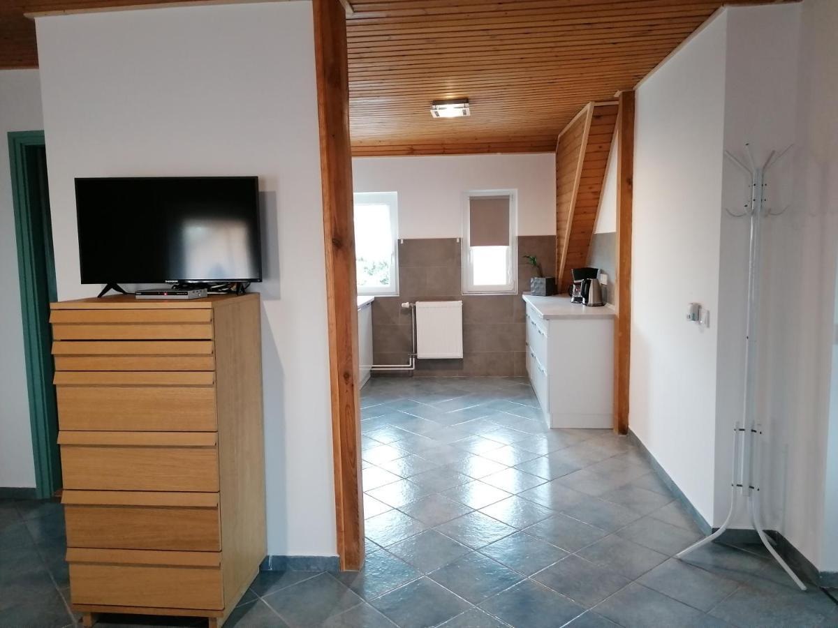 Lili Apartament *