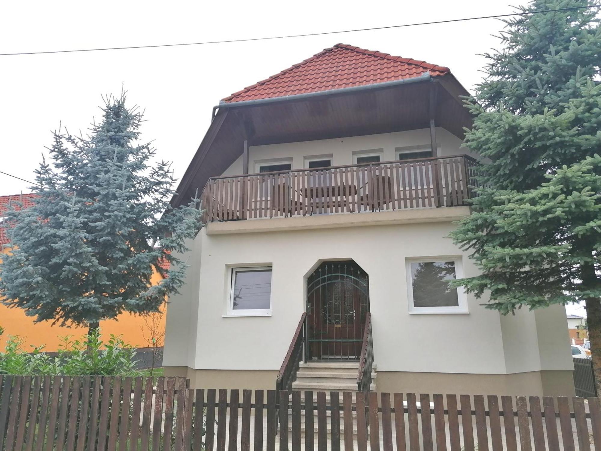 Lili Apartament *